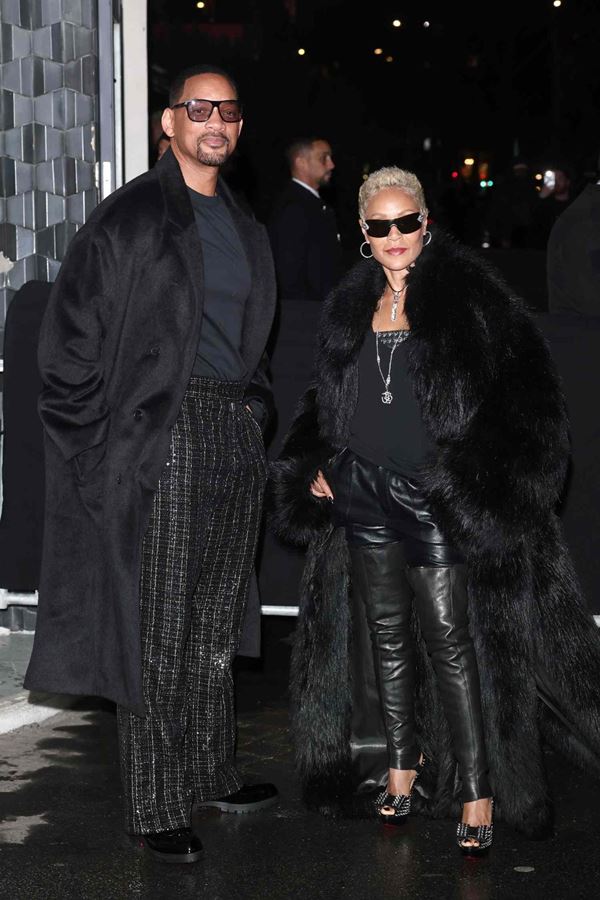 Will Smith e Jada Pinkett Smith juntos em Paris para apoiar filho