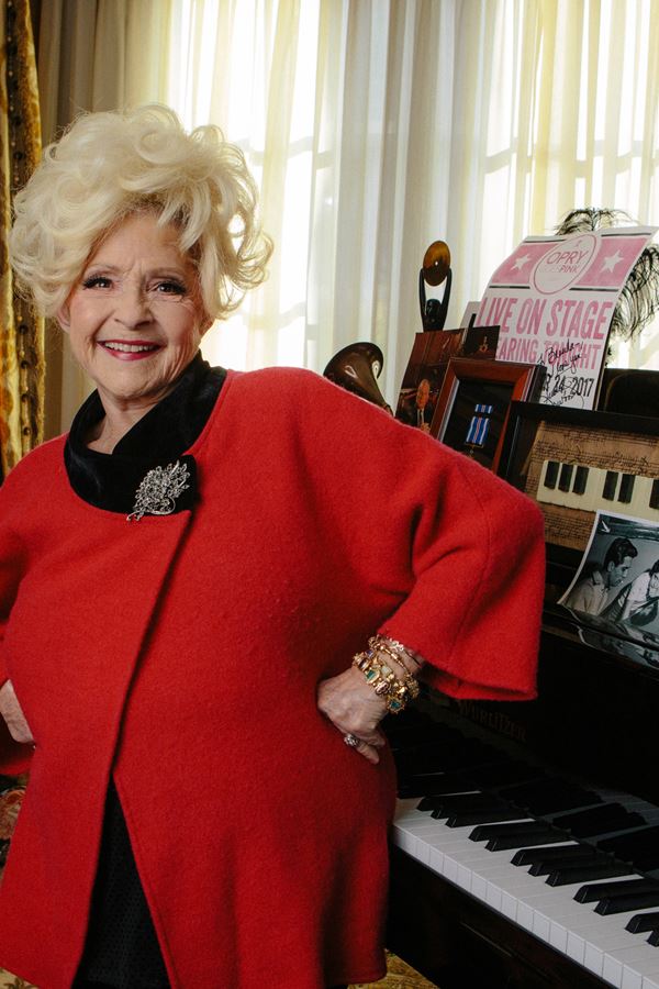 Brenda Lee no top 1 passado 65 anos!