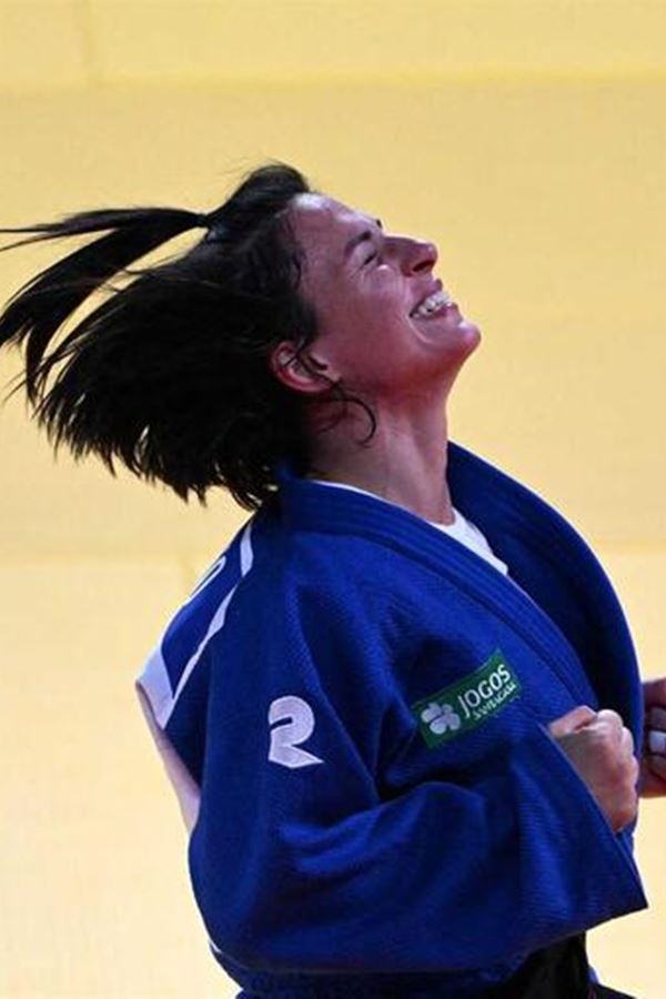 Bárbara Timo conquista medalha de bronze