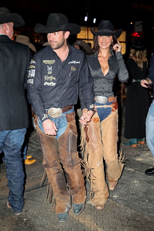 Ex-namorado de Bella Hadid acusado de intoxicação pública