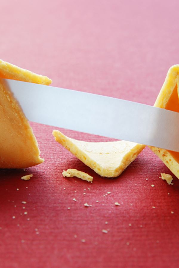 Homem fica 4 milhões mais rico graças a um bolinho da sorte