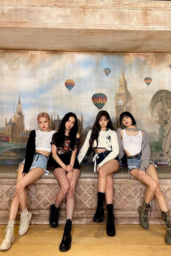 BLACKPINK (re)lançam "The Show"