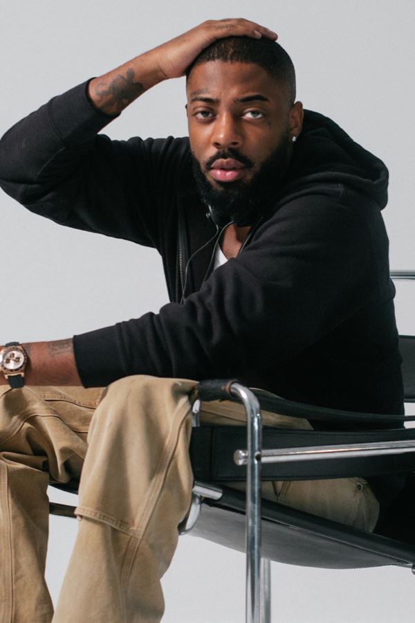 'Icon': o sucessor de 'Wasteland' chega finalmente aos ouvidos dos fãs de Brent Faiyaz