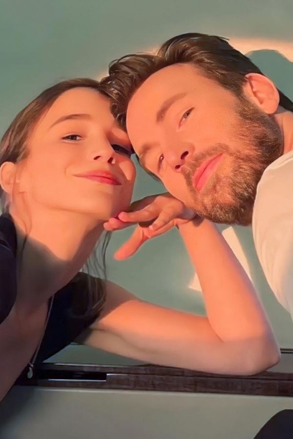 O "sim" de Alba Baptista e Chris Evans em Portugal