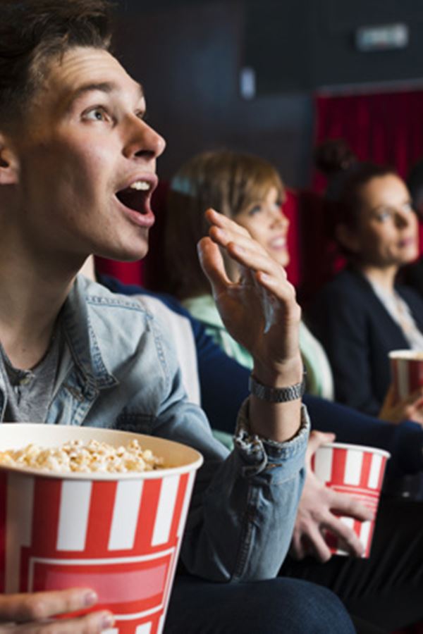 Uma sala de cinema só para ti!