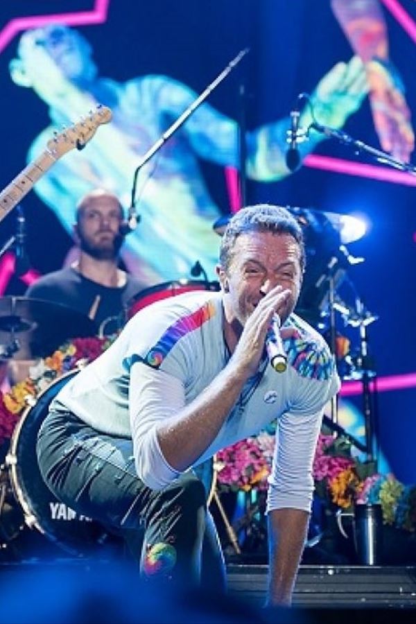 Fãs dos Coldplay em protesto