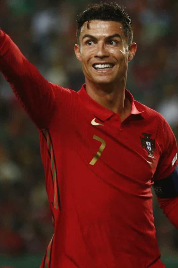 Cristiano Ronaldo emociona a mãe