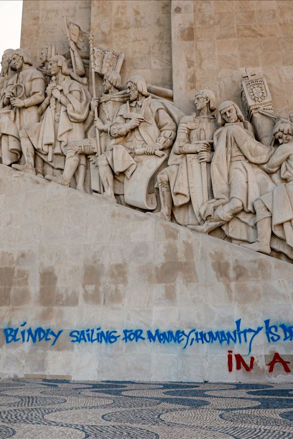 Padrão dos Descobrimentos voltou a ser vandalizado.