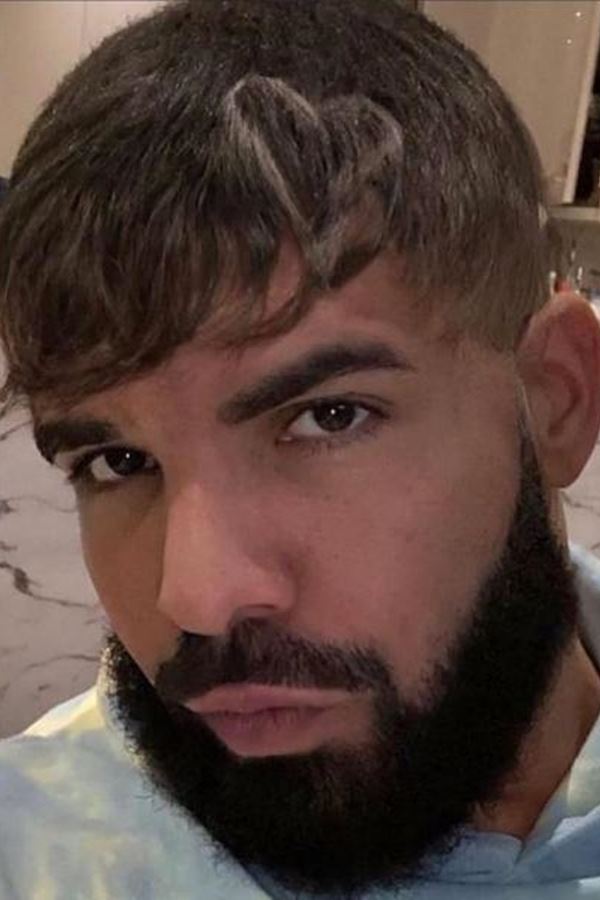 Drake mudou de look. (E tornou-se piada!)