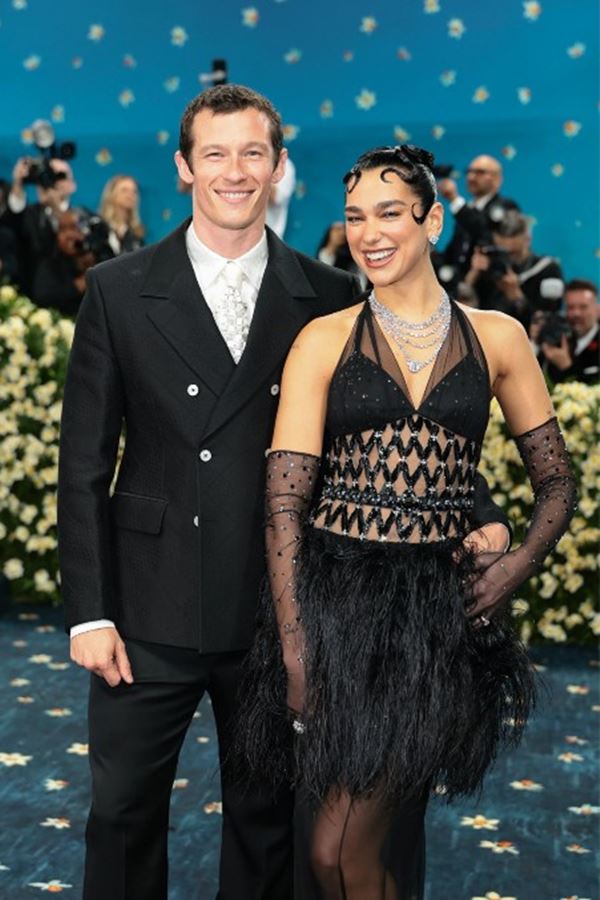 Dua Lipa e Callum Turner vão casar em Itália?