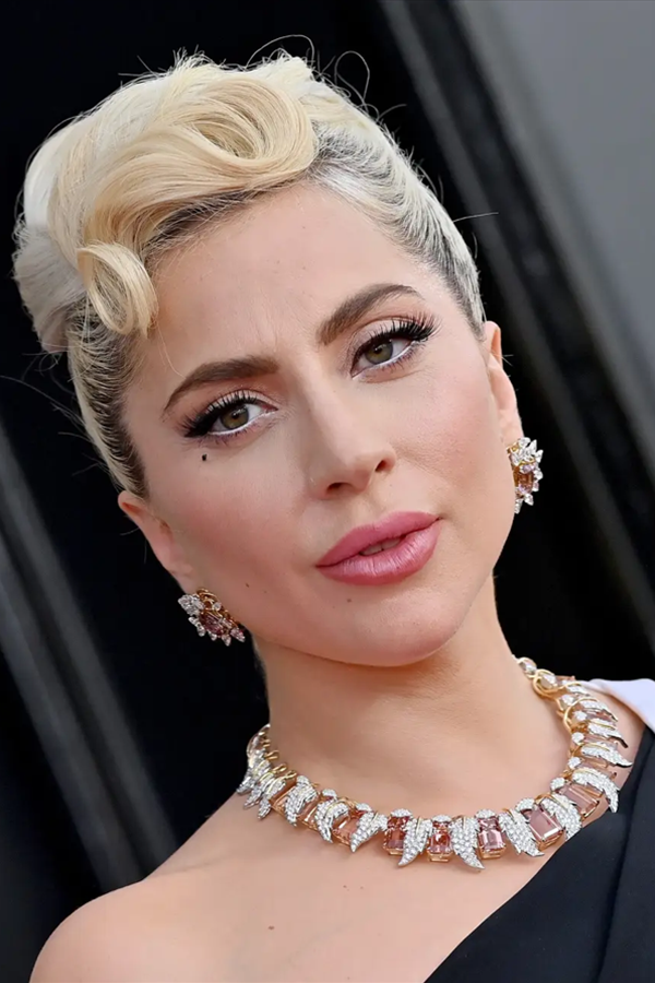 Lady Gaga no elenco de "The Devil Wears Prada"? Lady Gaga no elenco de "The Devil Wears Prada"?