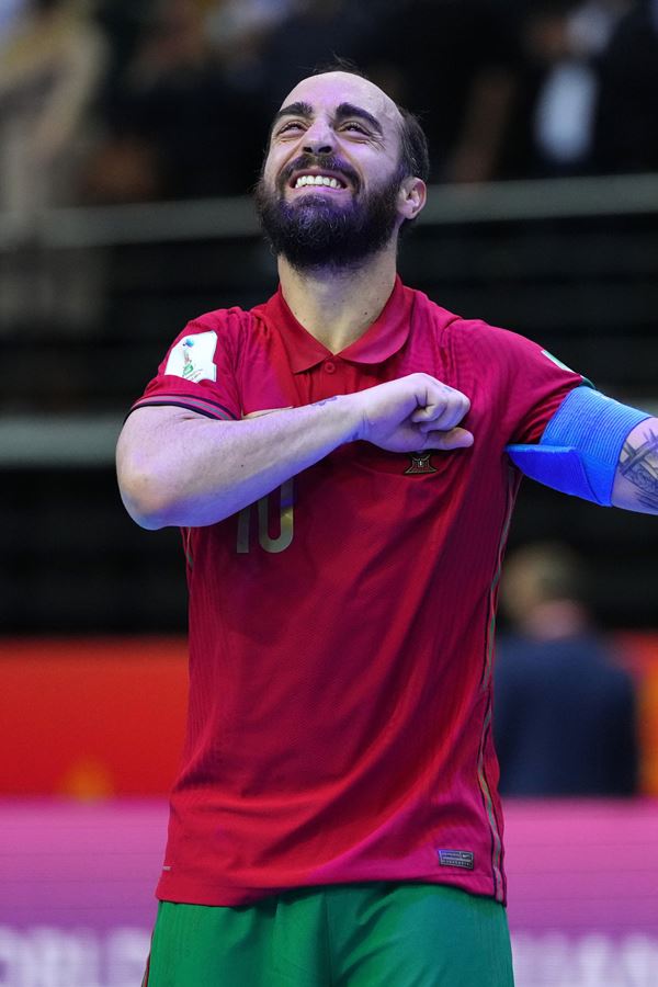 Ricardinho despede-se da Seleção Nacional de Futsal