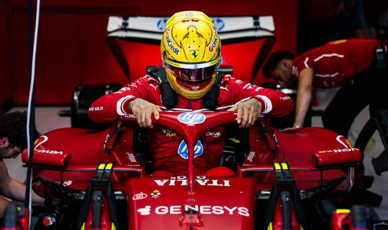 Hamilton e Ferrari aceleram na Áustria