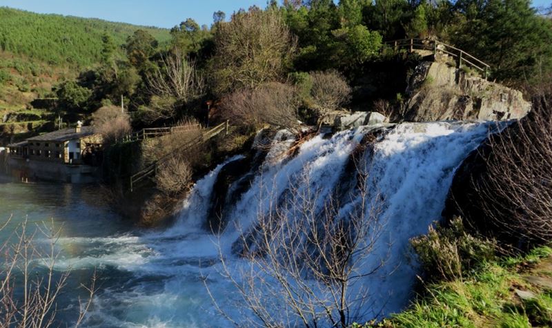 A praia fluvial que é ideal para uma tarde de verão