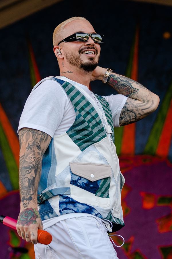 J Balvin infetado com Covid-19