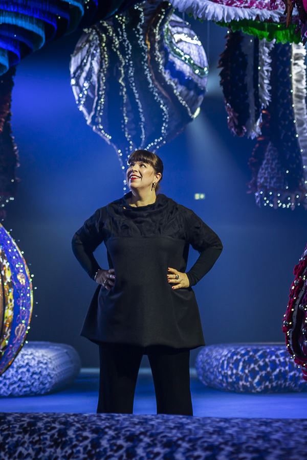 Arte de Joana Vasconcelos em desfile da Dior.