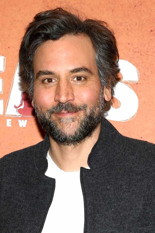 21 anos depois de começar a contar como conheceu a mãe dos filhos, "Ted" é finalmente pai!