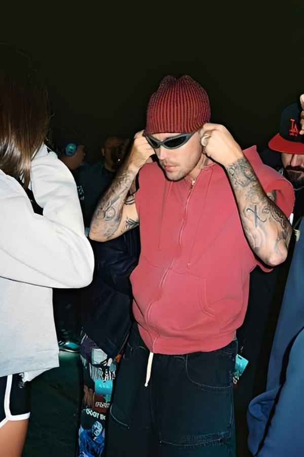 Justin Bieber lança 'Weekend II' esta sexta-feira (3) Justin Bieber lança 'Weekend II' esta sexta-feira (3)
