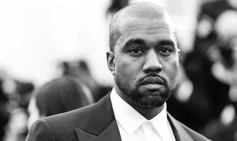 Em queda livre: Kanye West perde contratos, negócio e credibilidade