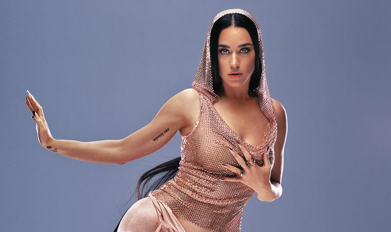 Katy Perry já lançou o novo álbum