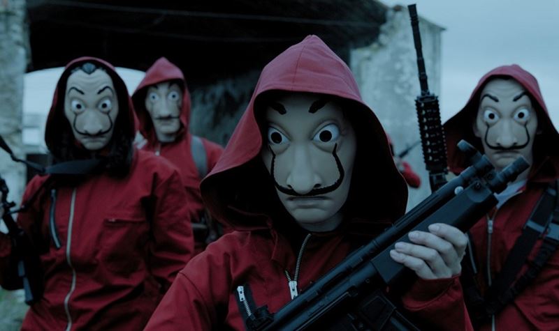 O universo de "La Casa de Papel" está de volta!