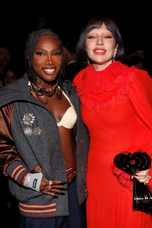 Lady Gaga e Doechii juntam-se na banda sonora de “O Diabo Veste Prada 2”