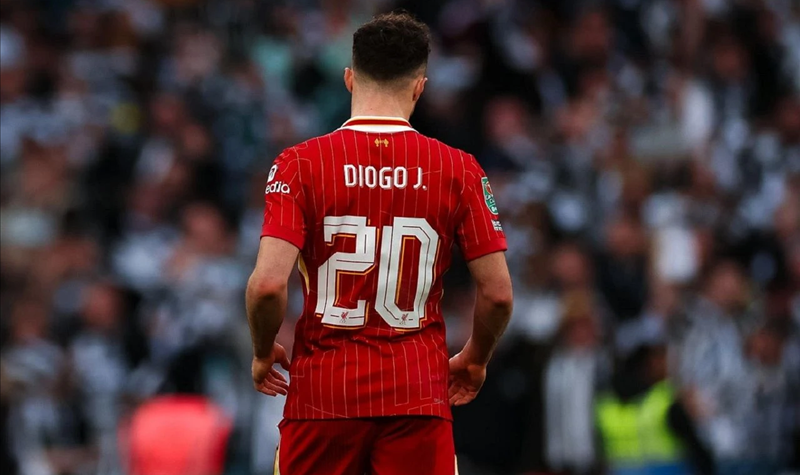 Não voltará a existir outra camisola 20 no Liverpool...