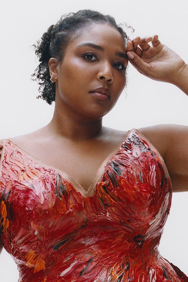 Look who's back: Lizzo!!