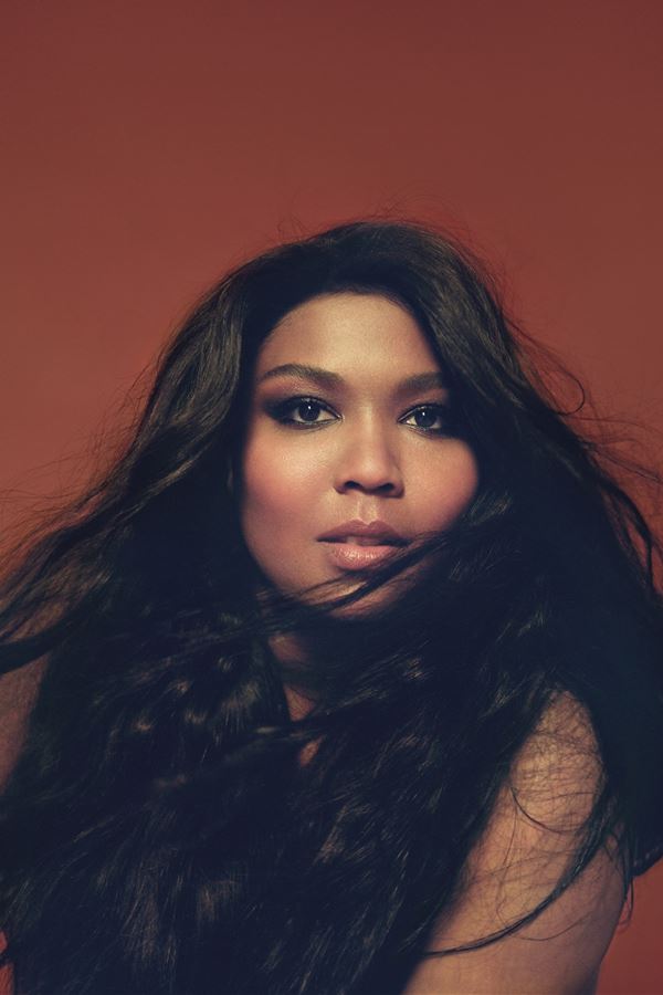 Lizzo acusada de plágio