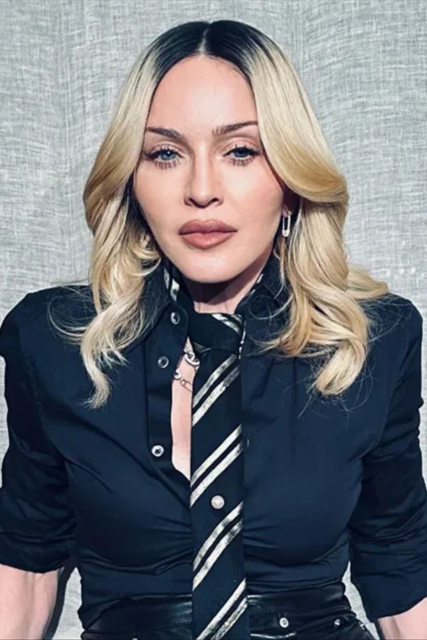 Madonna estreia hoje o filme que antecipa o novo álbum!