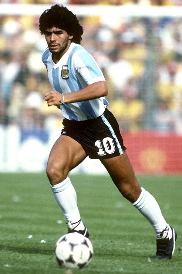 Morreu Diego Maradona