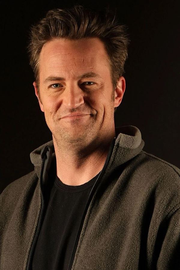 Morreu Matthew Perry, o eterno Chandler de "Friends"