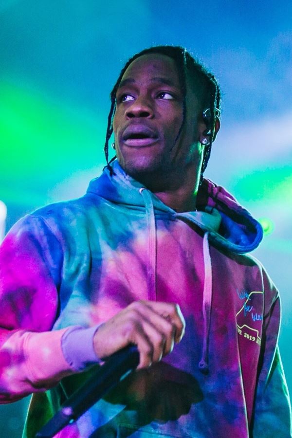 Travis Scott bate recorde