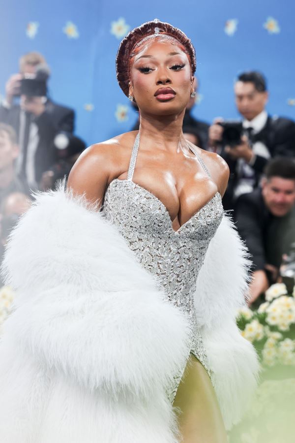 Megan Thee Stallion quebrou as regras… Megan Thee Stallion quebrou as regras…