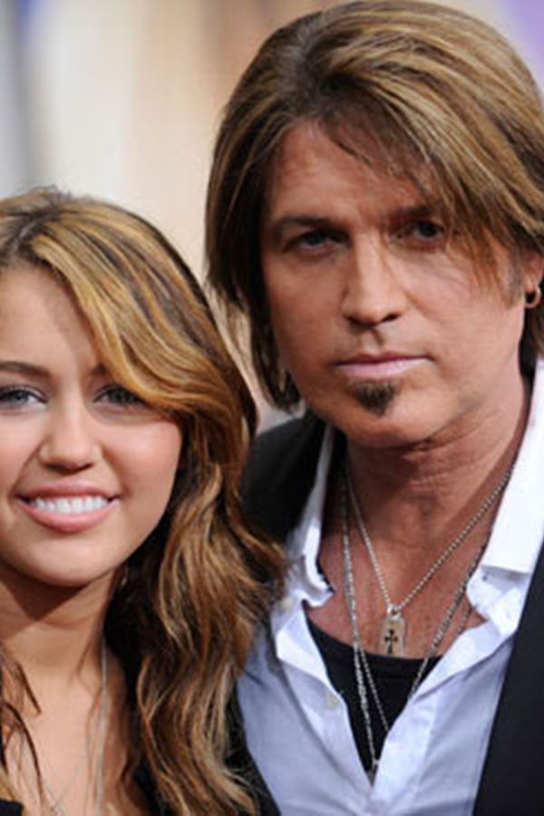 Miley Cyrus e Billy Ray podem conquistar feito inédito!