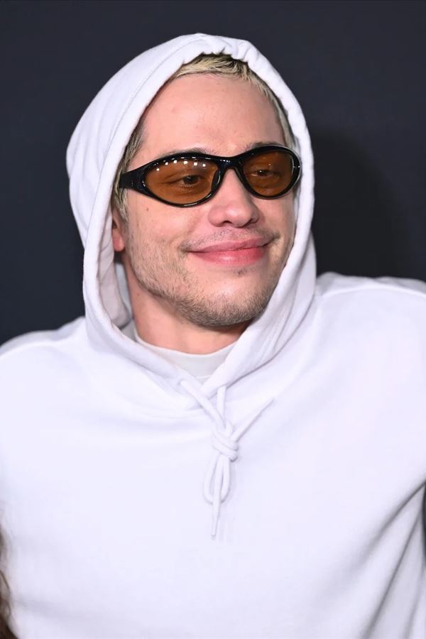 Pete Davidson e Em Ratajkowski separados!