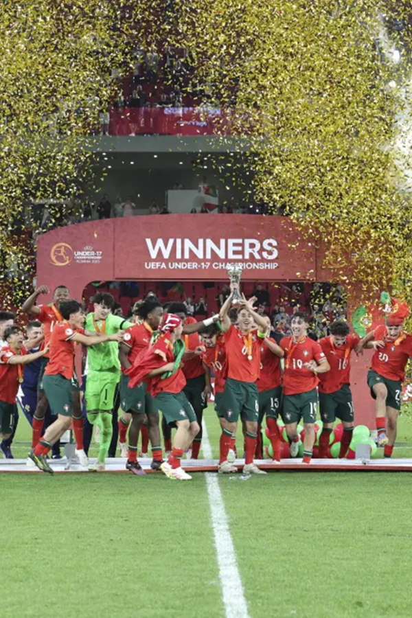 Campeões da Europa! Parabéns à Seleção portuguesa de sub-17! Campeões da Europa! Parabéns à Seleção portuguesa de sub-17!