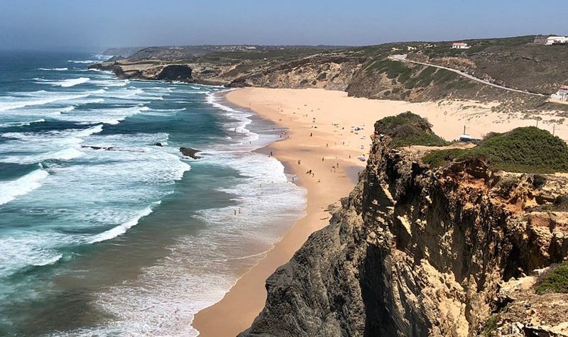A melhor praia da Europa fica em Portugal!