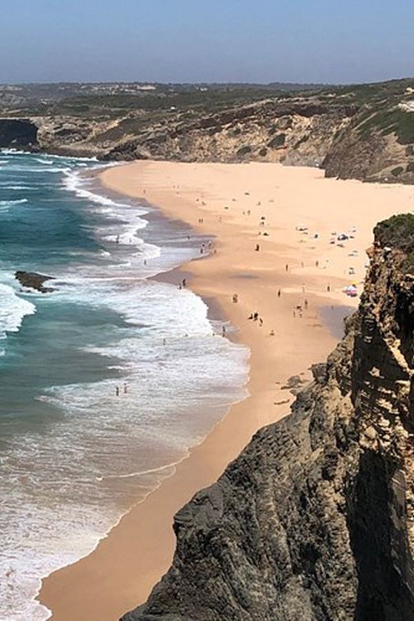 A melhor praia da Europa fica em Portugal!