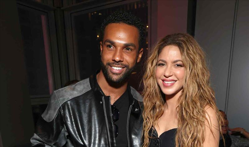Shakira e Lucien Laviscount em clima de romance? Shakira e Lucien Laviscount em clima de romance?