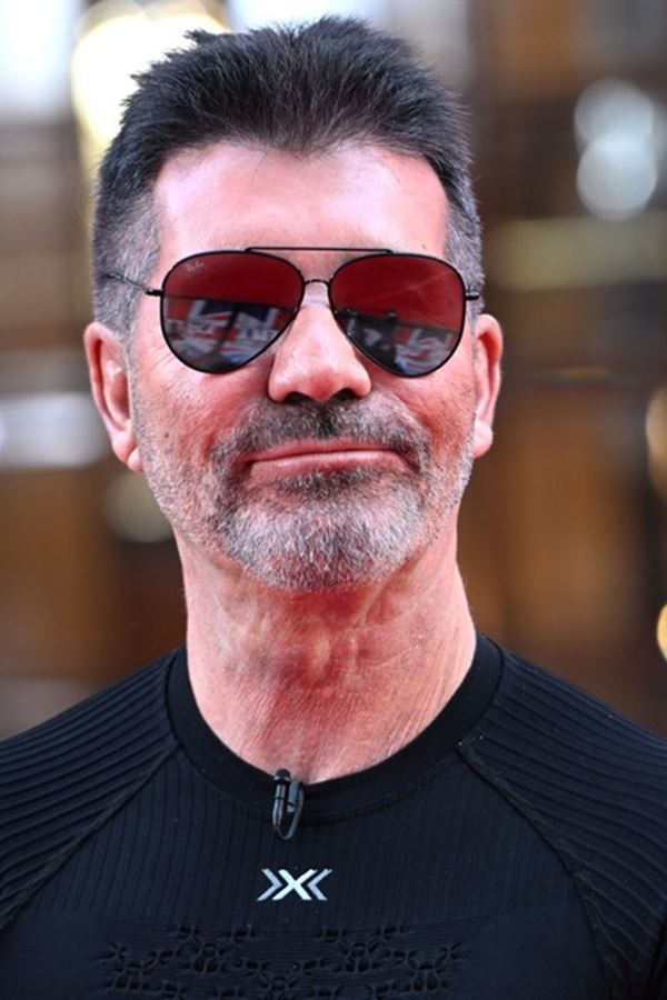 Simon Cowell interrompe filmagens de BGT