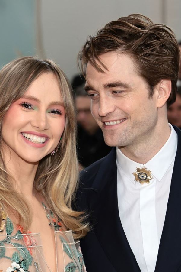 Robert Pattinson vai casar!!