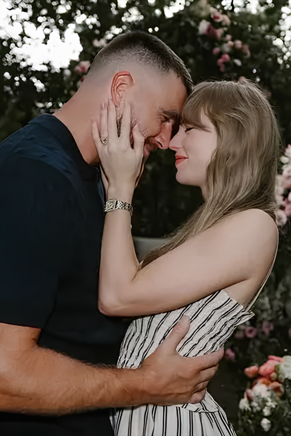 Os presentes de luxo do casamento de Taylor Swift e Travis Kelce Os presentes de luxo do casamento de Taylor Swift e Travis Kelce