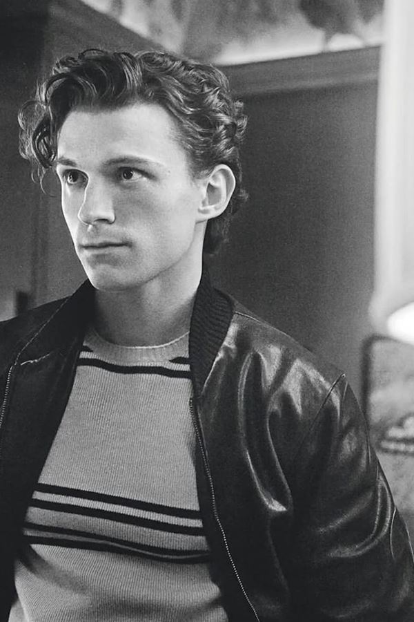 Tom Holland é a cara da "Men's Health" e fala sobre a dependência do álcool