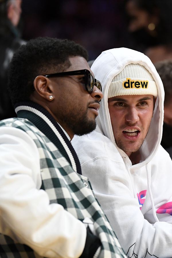 Justin Bieber e Usher em conflito!